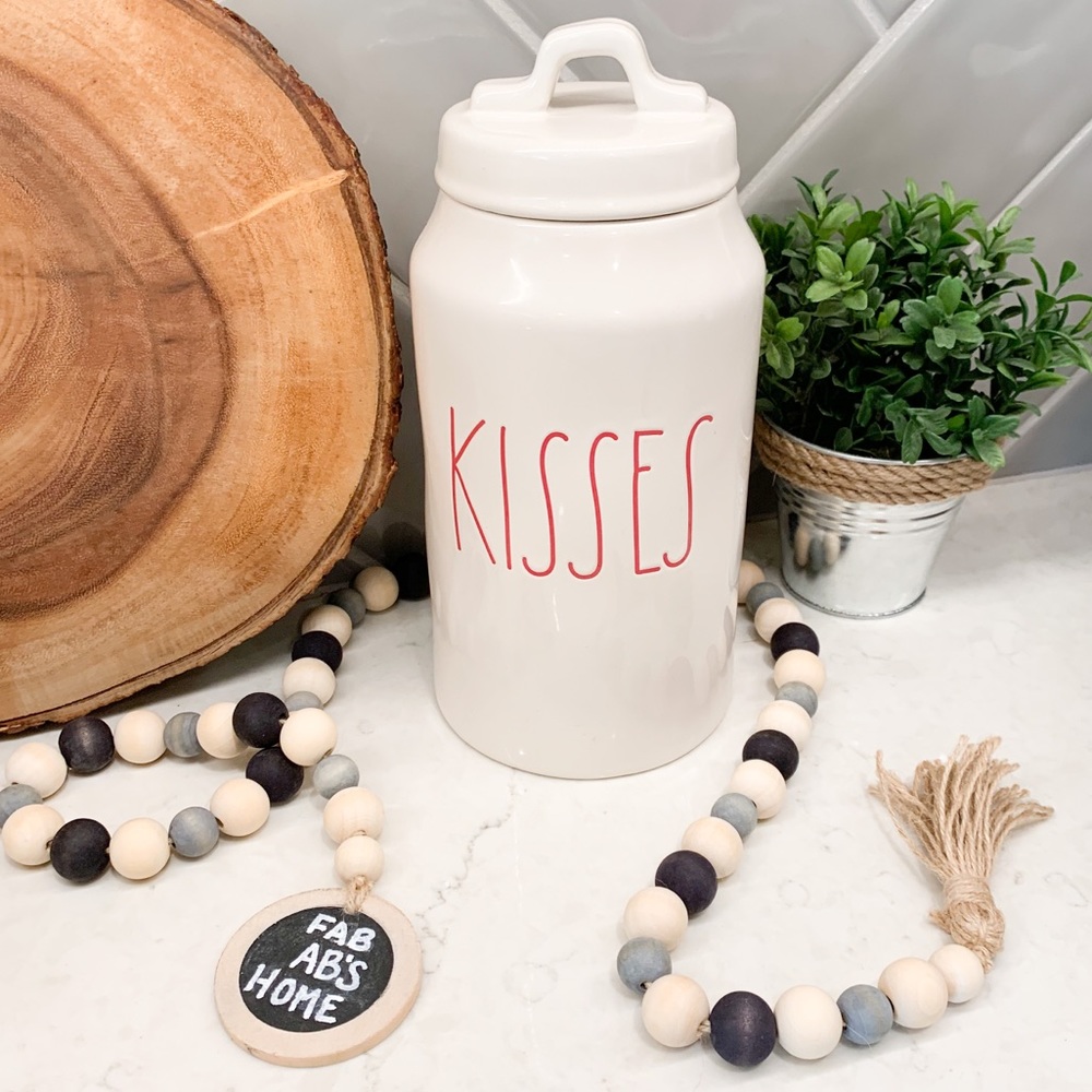 Rae Dunn KISSES Canister